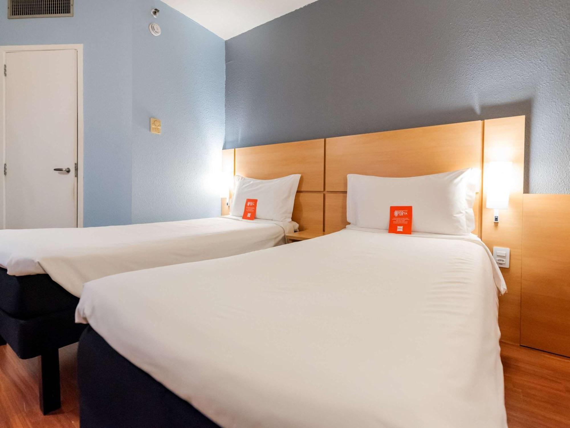 Ibis Joinville Exterior foto